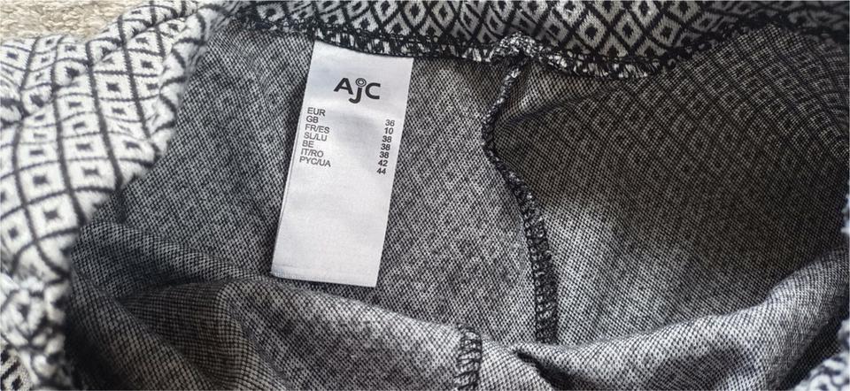 AJC tolle Hose cooles Muster tolle Qualität Gr. 36 in Reichenbach (Vogtland)