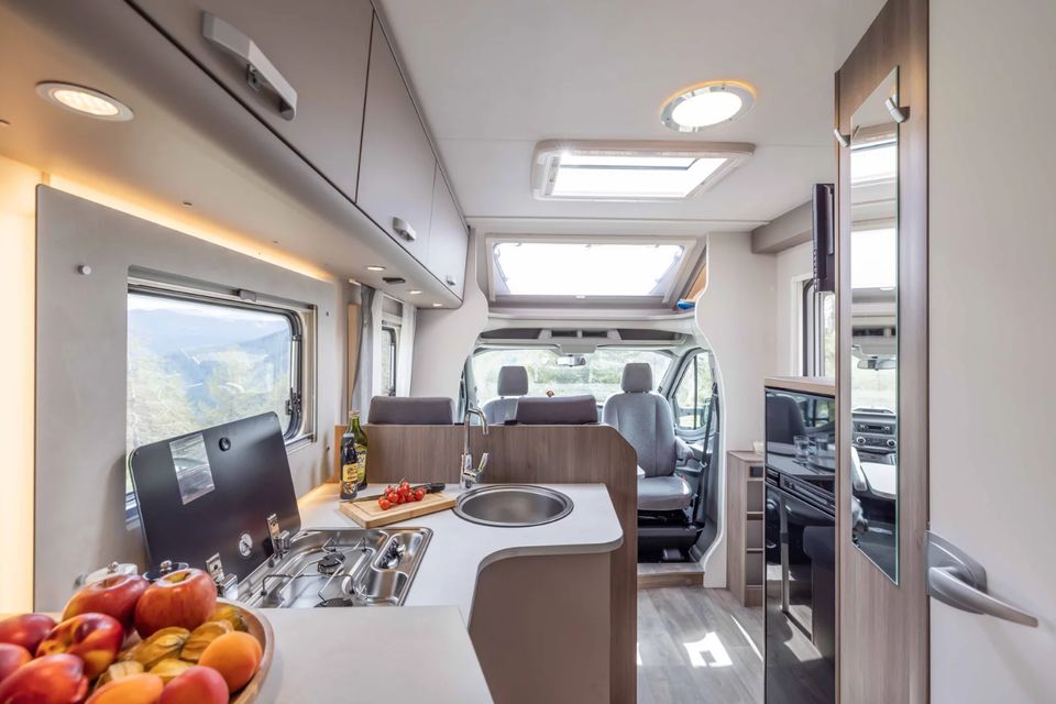 WOHNMOBIL MIETEN / WOHNMOBILVERMIETUNG / JW-MOBILE / 4 PERSONEN in Langenneufnach