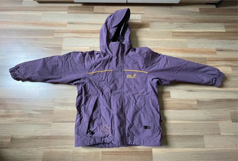 Jack Wolfskin Jacke Größe 128 in Bielefeld