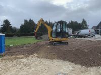 Minibagger arbeiten Abriss Fundament Erdarbeiten Sandplatte Zaun Ludwigslust - Landkreis - Brahlstorf Vorschau