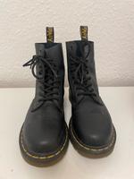 Dr. Martens Stiefel Köln - Nippes Vorschau
