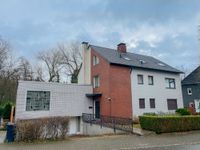 Vielseitiges Zweifamilienhaus mit Blick ins Grüne! Bochum - Bochum-Nord Vorschau