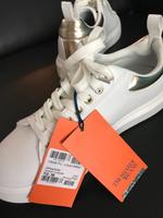 Sneaker weiß Trussardi Gr. 38 Neu !!! Köln - Kalk Vorschau