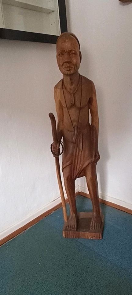 Statue Holz Afrika Handarbeit 118cm in Eitorf