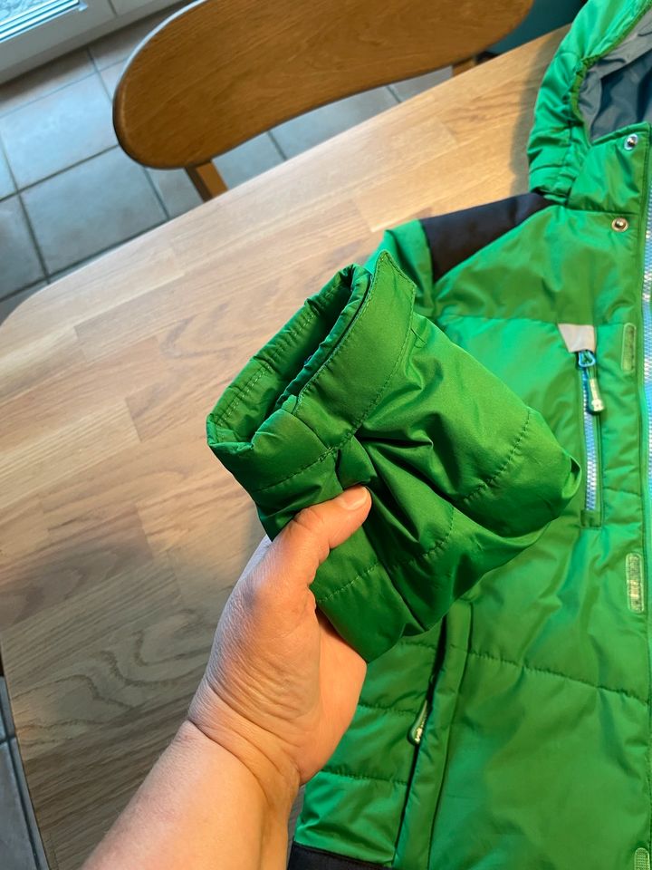 Kuschelige grüne Trollkids Winterjacke in Gr. 152 in Geestland