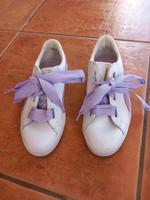 Sneaker, Turnschuhe Gr. 39 Puma ( Weiß/lila) Nordrhein-Westfalen - Mechernich Vorschau