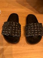 CHLOE Damen Kacey Flat Footbeds schwarz 36 Düsseldorf - Stadtmitte Vorschau