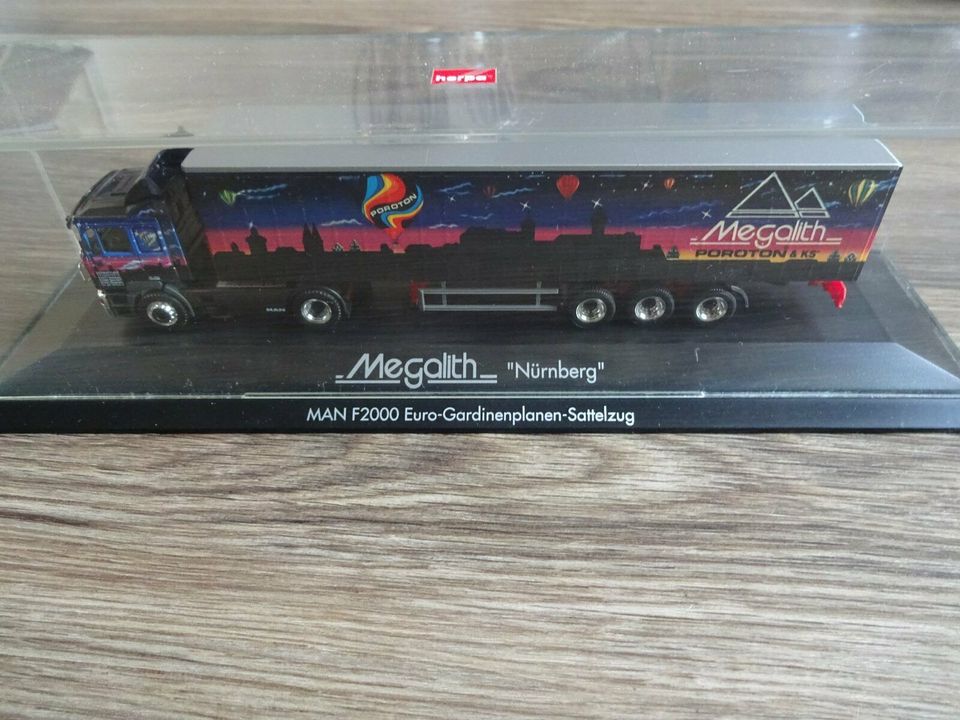 Herpa 1:87 MAN F2000 Megalith Nürnberg in PC Box in Buxtehude