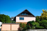 Gepflegtes Einfamilienhaus, Doppelgarage auf sonnigem Grundstück Hessen - Niedernhausen Vorschau