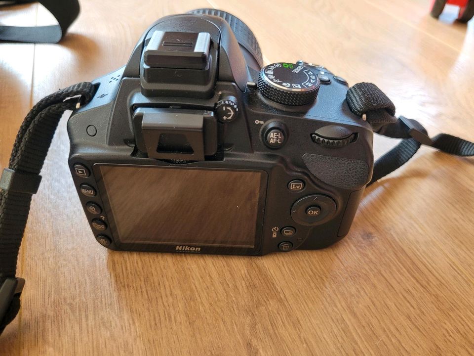 Spiegelreflexkamera Nikon D3200 inkl. AF-S DX 18-55 VR Objektiv in Wittstock/Dosse