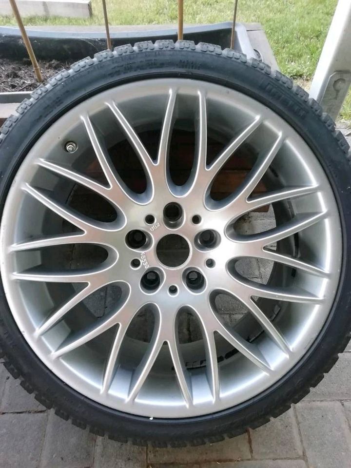 18" Pirelli Winterreifen mit Rondell Alufelgen in Dinslaken