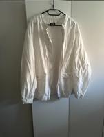 Weiße Jacke aus festem Stoff Pankow - Buch Vorschau