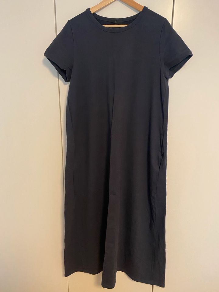 COS langes T-Shirtkleid Kleid Sweat Gr. M in München