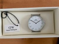 Daniel Wellington Uhr mit 2 Armbändern OVP Nordrhein-Westfalen - Ense Vorschau