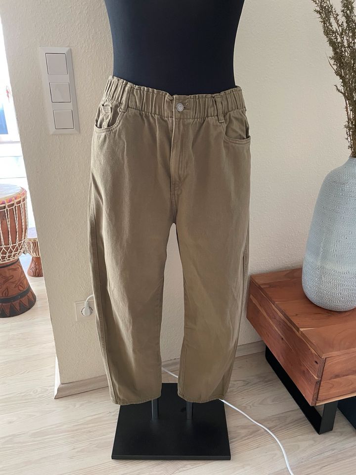 Karottenjeans Khaki Gummibund H&M 44 (XXL) inkl. Versand in Dorsten