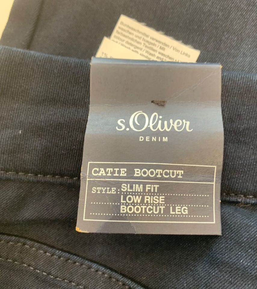 Bootcut Jeans - Damen - S.Oliver- Neu!- Weite 31 Länge 36 in Waldbröl