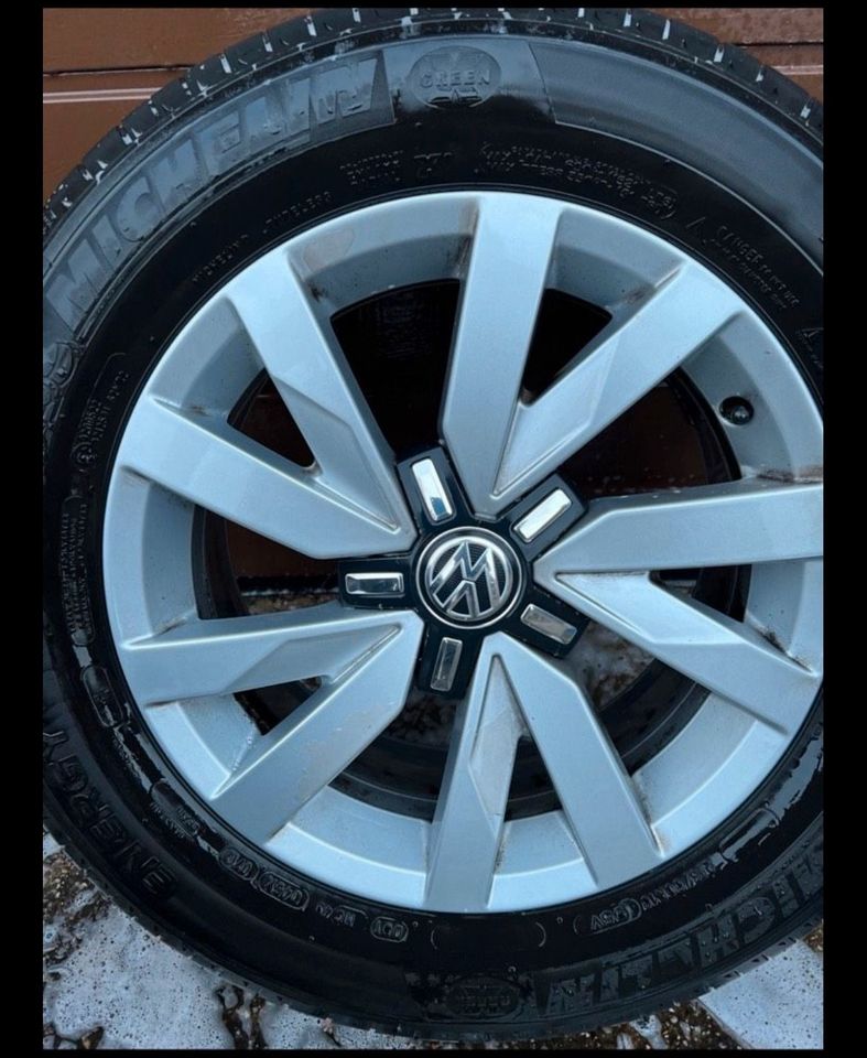 16 Zoll original VW Felgen Kompletträder Reifen in Kehrig