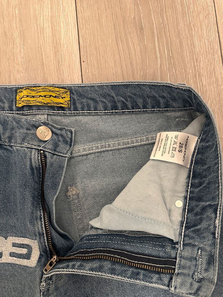 MoreMoneyMoreLove Denim Jeans Größe S in Flörsheim am Main