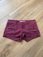 H&M SHORTS 40 M WEINROT STRETCH HÜFTUG Rheinland-Pfalz - Ahrbrück Vorschau