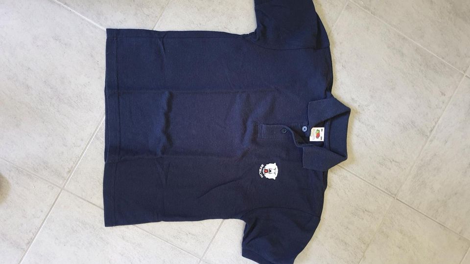 Eisbären Berlin Jungen Polo Gr. 128 in Berlin