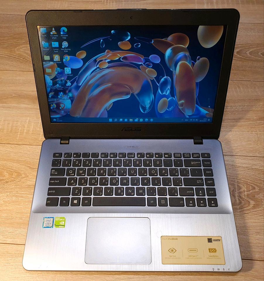 Asus Vivobook - Core i5 8. Generation, Nvidia GeForce, 12GB RAM in Heidelberg