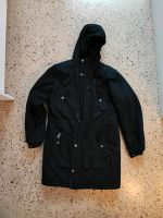 Schwarze Winterjacke gefüttert, Redskins Junior Größe 170/176 Nordrhein-Westfalen - Lübbecke  Vorschau