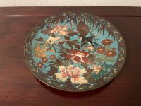 Japanischer Cloisonne-Emaille-Teller mit zwei zentralen Vögeln Düsseldorf - Flingern Nord Vorschau