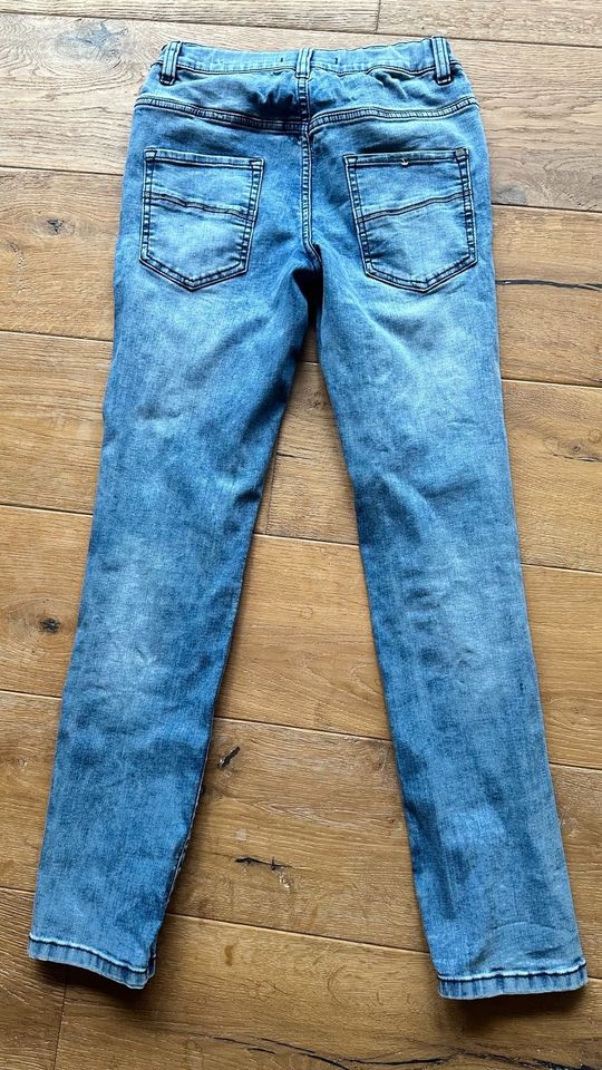 Jeans Gr. 164 slim von S.Oliver in Herxheim b. Landau/Pfalz