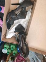 Verkaufe sehr chice High Heels Sandalen von Guess Bayern - Mühldorf a.Inn Vorschau