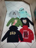 Kinderkleidung Paket Jungen Gr 128 Pullover Kapuzenpullover Bayern - Amberg Vorschau