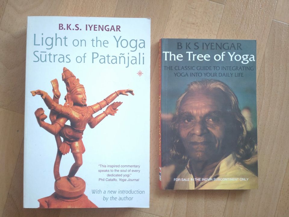 B.K.S. Iyengar Yoga Books Yoga Bücher Englischsprachig in Bremen