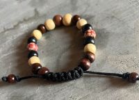 Armband „Nature“ Holzperlen Mix Farben und Größen 0,8 - 1,1cm NEU Hessen - Obertshausen Vorschau