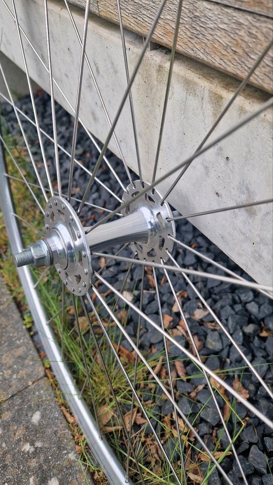 Fixie Vorderrad 32 Speichen, Leicht, Super Lauf in Köln