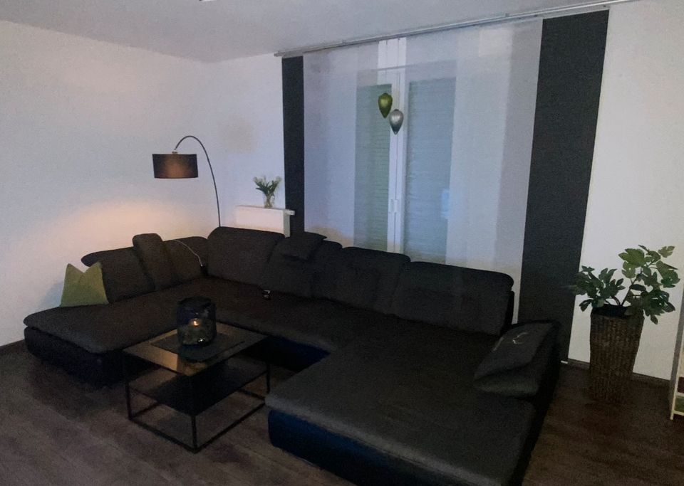 Sofa, Couch, Ecksofa grau schwarz in Eichstätt