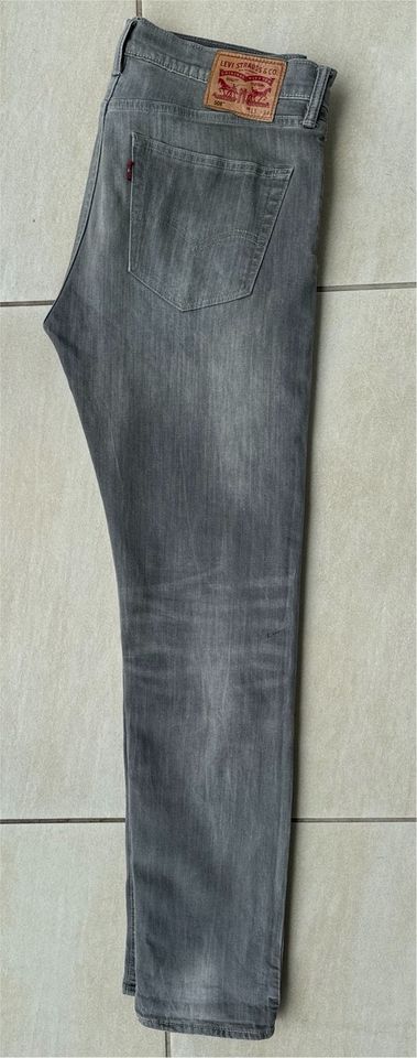 Levi’s Jeans 508 Taper, Größe W33 L34 in Frankfurt am Main