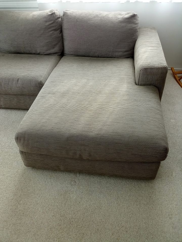 Couch, Eckcouch, sehr bequem, gut gepolstert, nur 300 € in Chemnitz