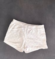 Mädchen Shorts Schlupfshorts kurze Hose Gr 134-140 H&M Spitze Bielefeld - Schildesche Vorschau