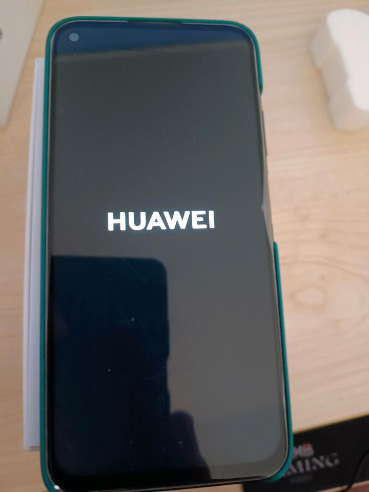 Huawei P40 Lite ,Huawei Watch Fit Elegant. in Trochtelfingen