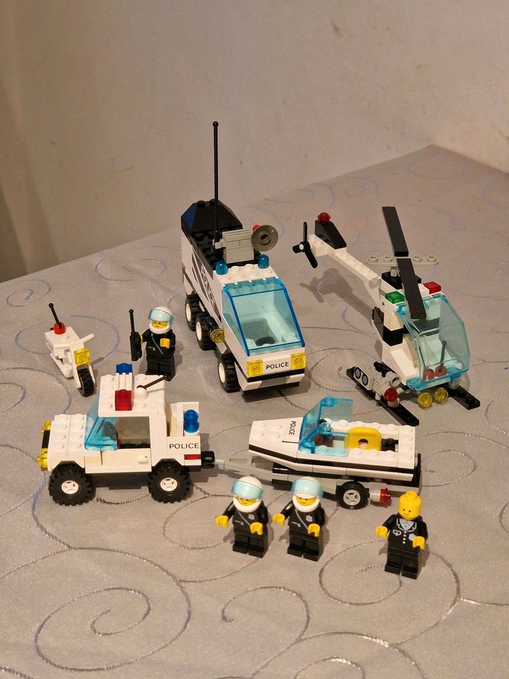 Lego Polizei 90iger, sehr guter Zustand in Helmstedt