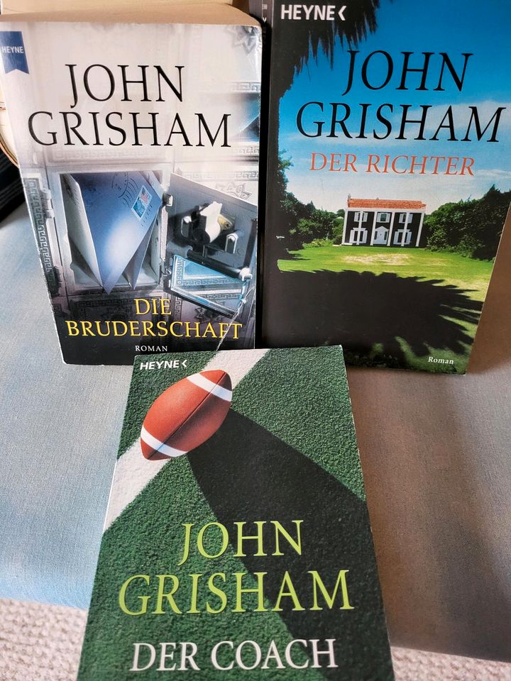 12 John Grisham Romane in Rangsdorf