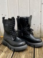 Kaiser Stiefel / Boots mit Plateau, veganes Leder Berlin - Tempelhof Vorschau