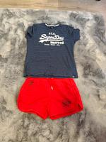 Superdry Damen Shorts rot neu 42 XL Berlin - Steglitz Vorschau