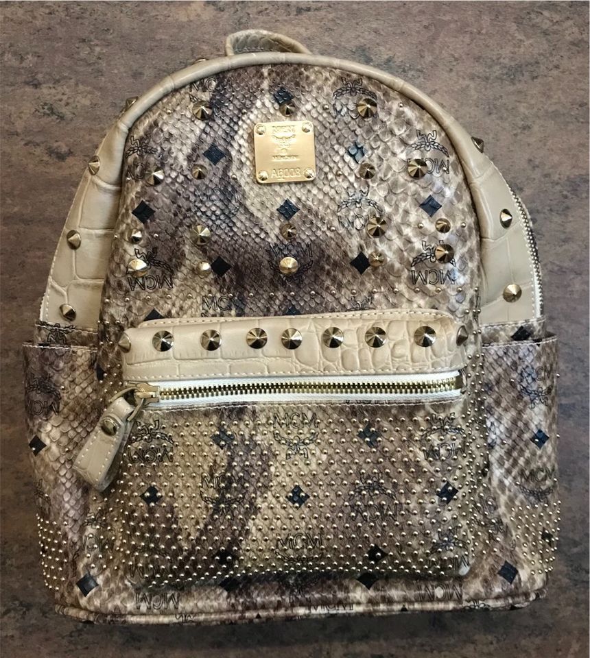 MCM Rucksack Tasche  Schlange Python Leder Gold Limited Edition in Hamburg