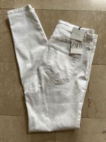 NEU weiße Jeans ZARA Gr. 42 Hi-Rise Shaper Ankle Lengh Frankfurt am Main - Innenstadt Vorschau