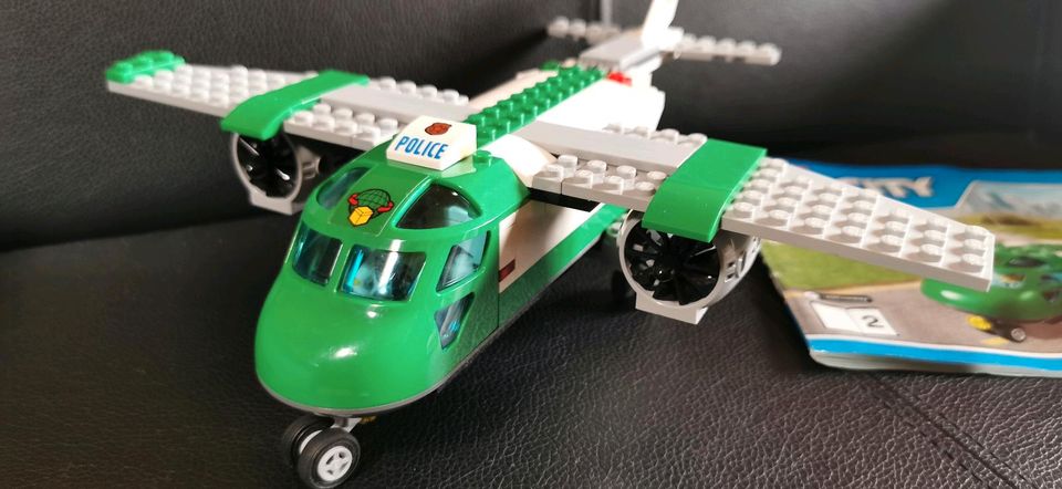 Lego city Polizei Flugzeug 60101 in Wiehl