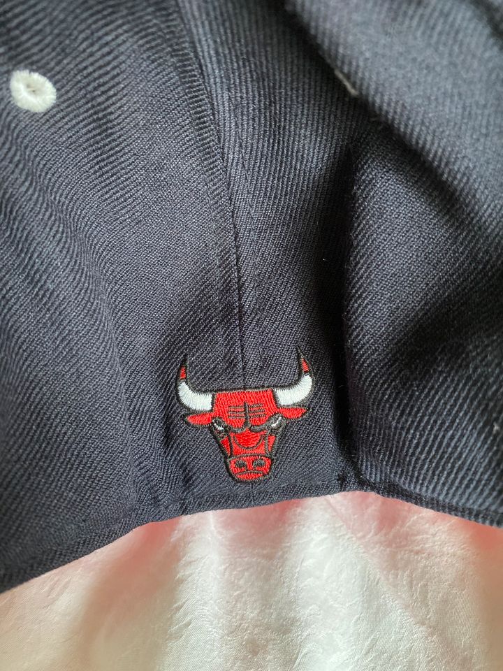 Vintage Chicago Bulls New Era 59-FIFTY in Moers