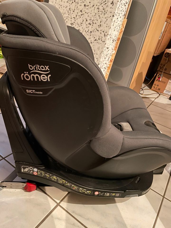 Autositz Set von Britax Römer in Viernheim