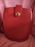 Original Louis Vuitton Red Clunchy Bag Niedersachsen - Hameln Vorschau