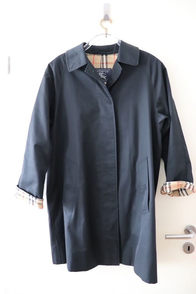 Burberrys Damen Vintage Trenchcoat Trench Mantel Coat XL black in Bonn