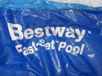 bestway fast set pool, viel zubehör, grosse pumpe Baden-Württemberg - Gärtringen Vorschau